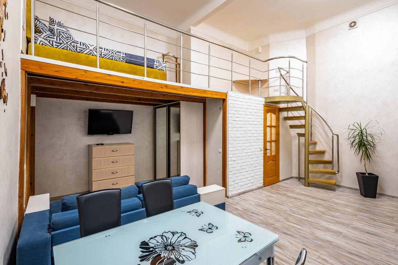 Apartment On Kovzhuna Street Lviv Extérieur photo